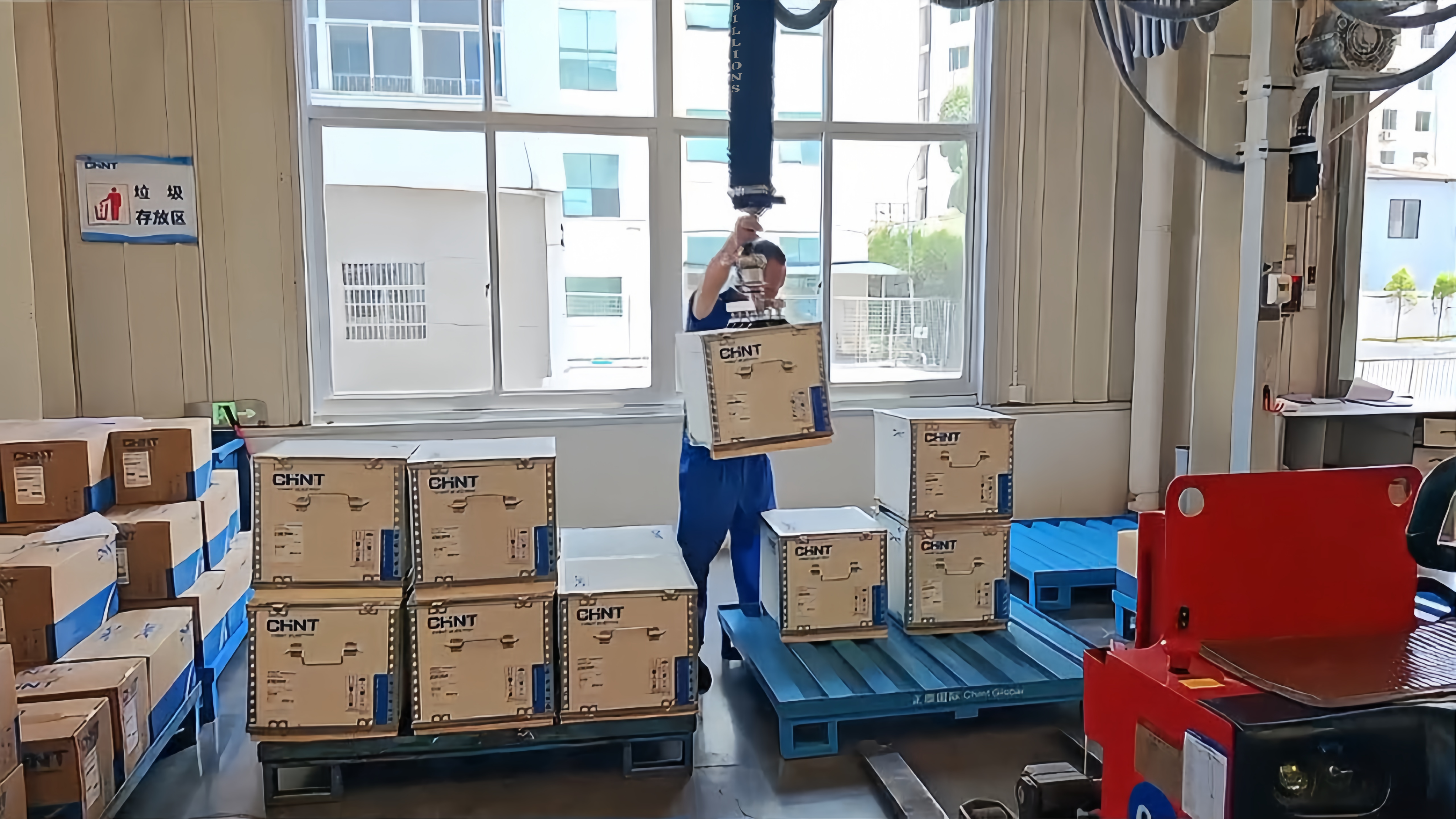BILLIONS LIFTER® Vacuum Tube Lifter and Pillar-Mounted Jib Crane Systems